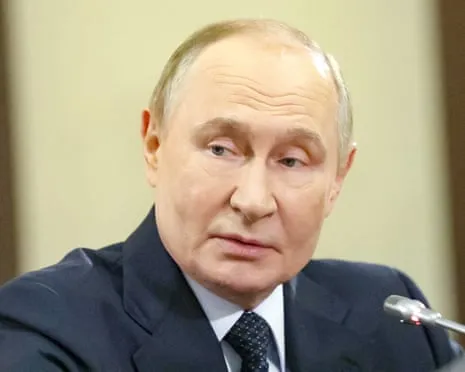 Lack of Indication Indicates Putin Wants Ceasefire in Ukraine, States Departing British Spy Leader